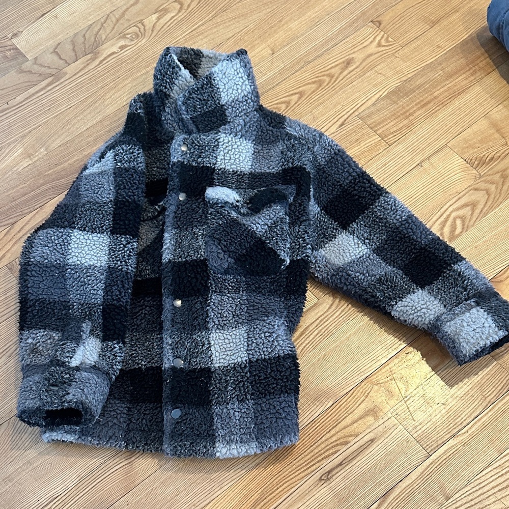 Plaid Sherpa Jacket size 8 Girls